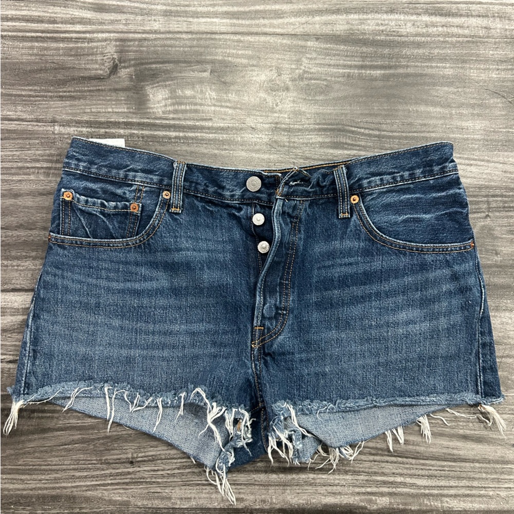Levi shorts